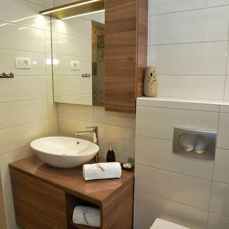 بيت ضيافة Crisogono