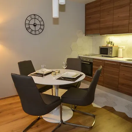 Crisogono بيت ضيافة 4*