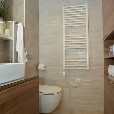 Crisogono بيت ضيافة