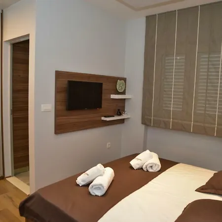 بيت ضيافة Crisogono