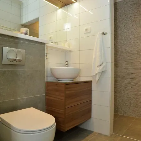 Crisogono بيت ضيافة 4*