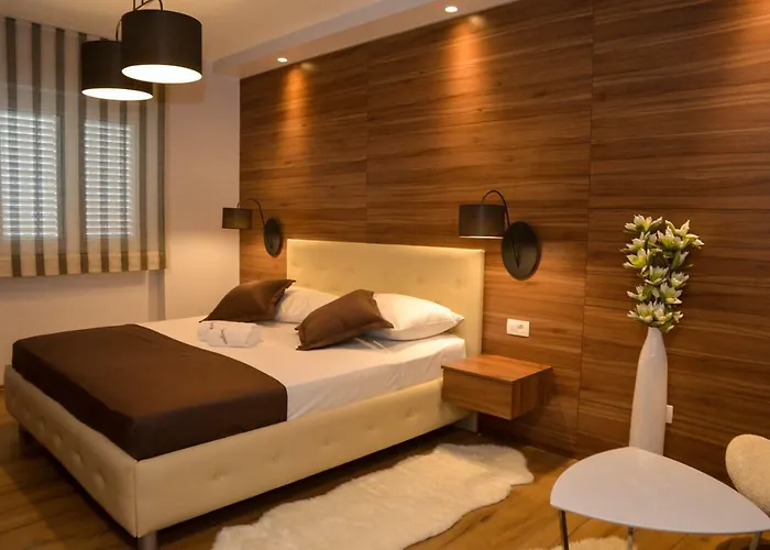 Crisogono Penzion 4*