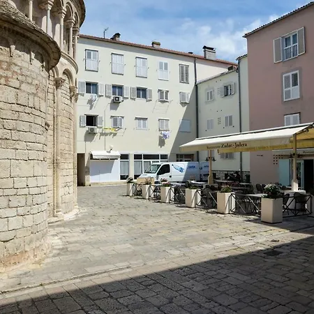 Guest house Crisogono 4*